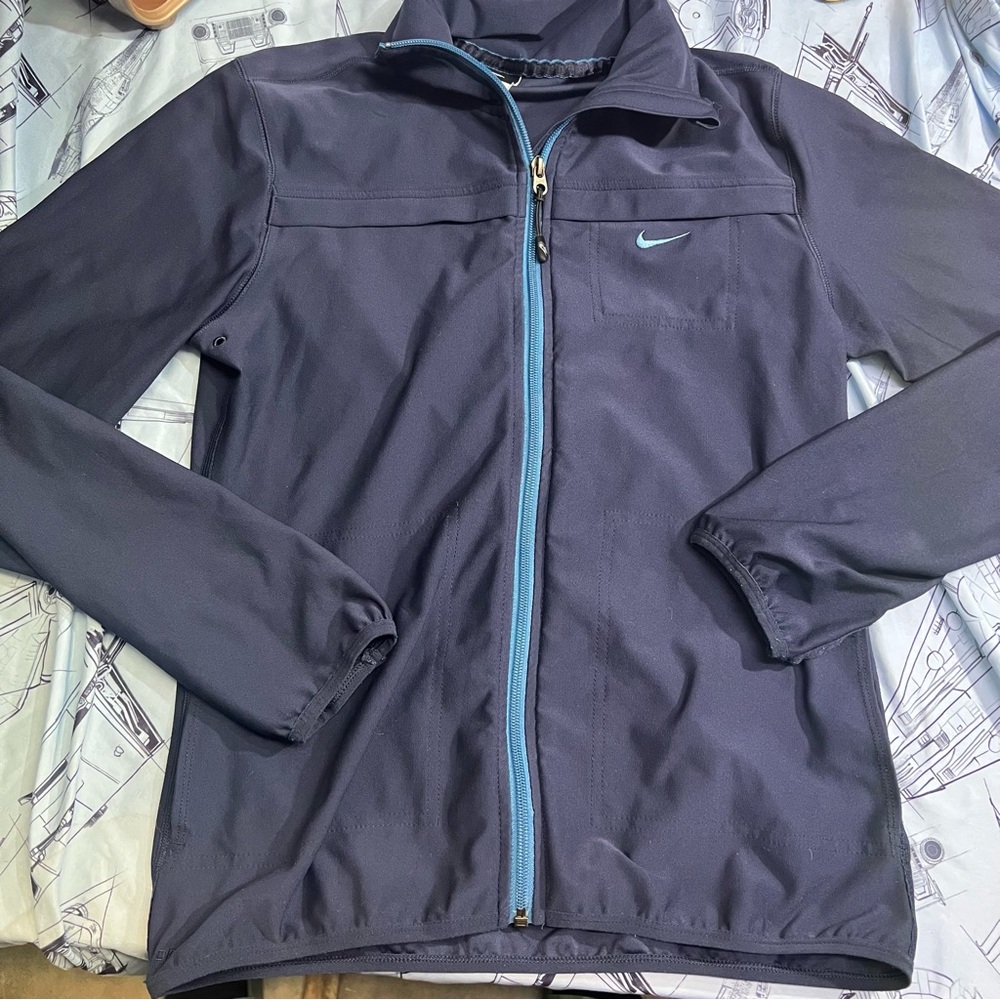 Nike Women's Dri-fit Running Jacket - Picture 3 of 12